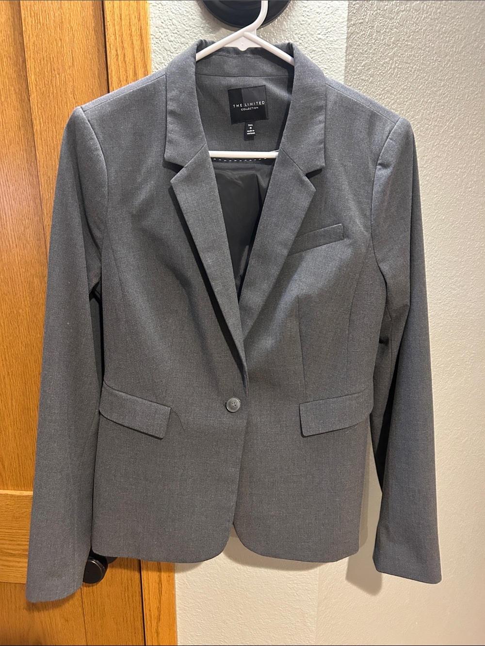 The Limited Charcoal Gray Single-Button Blazer